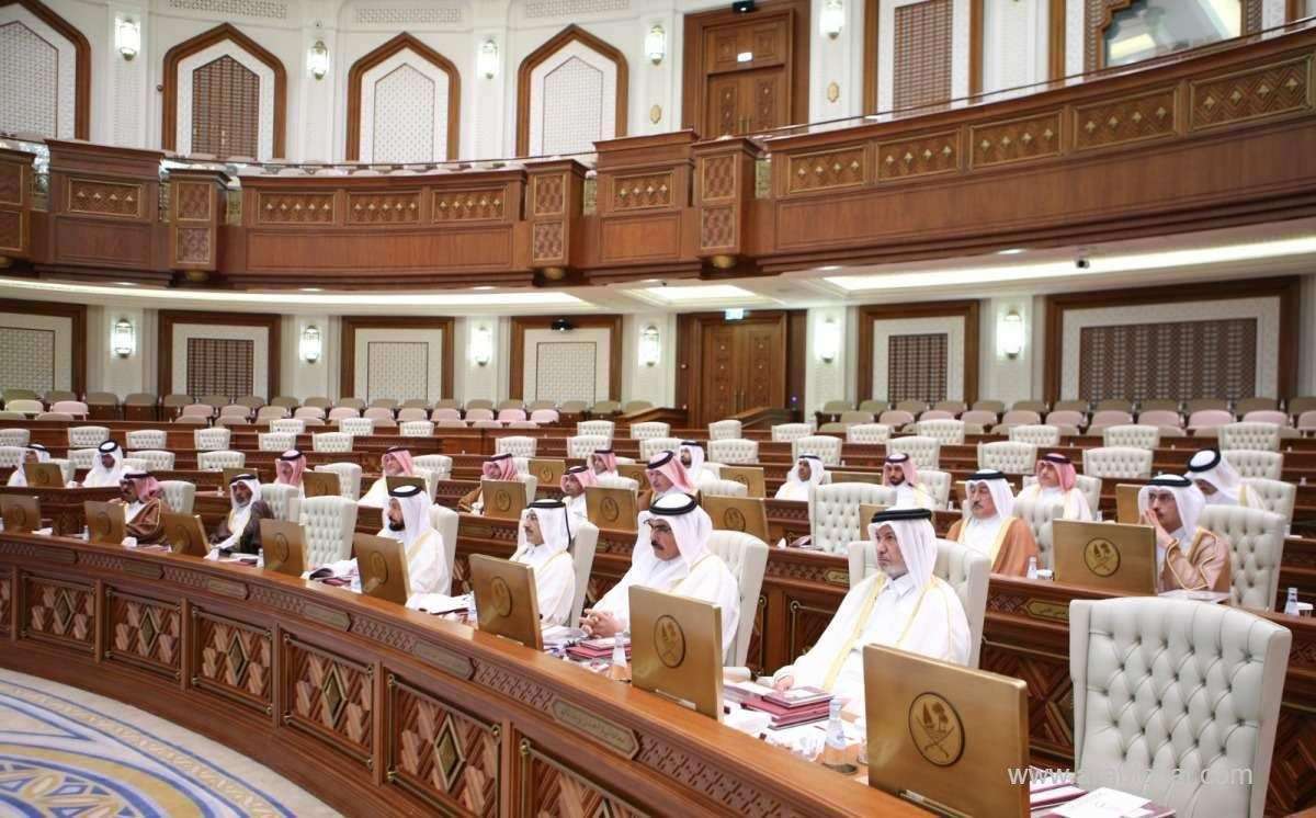 shura-council-deliberates-on-family-and-community-development-policies_qatar