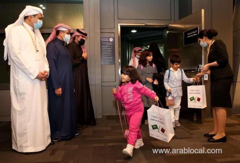 warm-welcome-of-the-first-flight-of-saudi-airlines-at-doha-_qatar