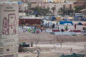 qatar-workers-head-to-world-cup-sites-despite-a-ban-on-"social-gatherings"qatar